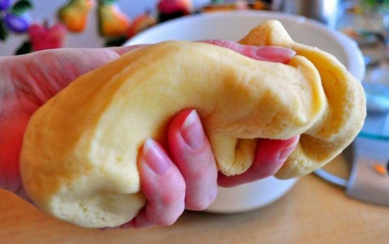 Лепешка с горчицей и медом при кашле у ребенка